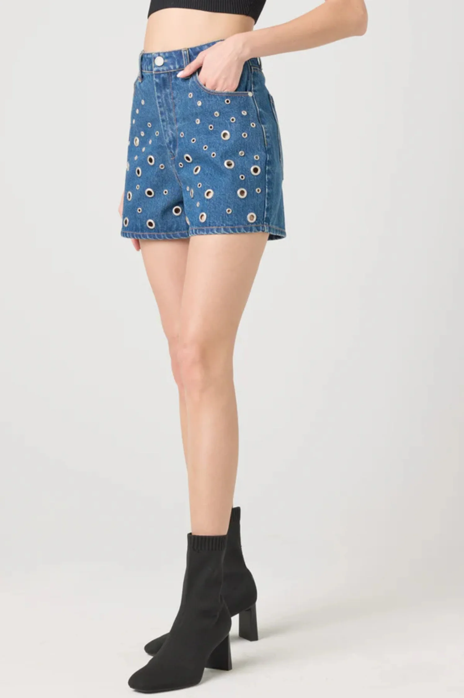 Reeve Short - Intensery