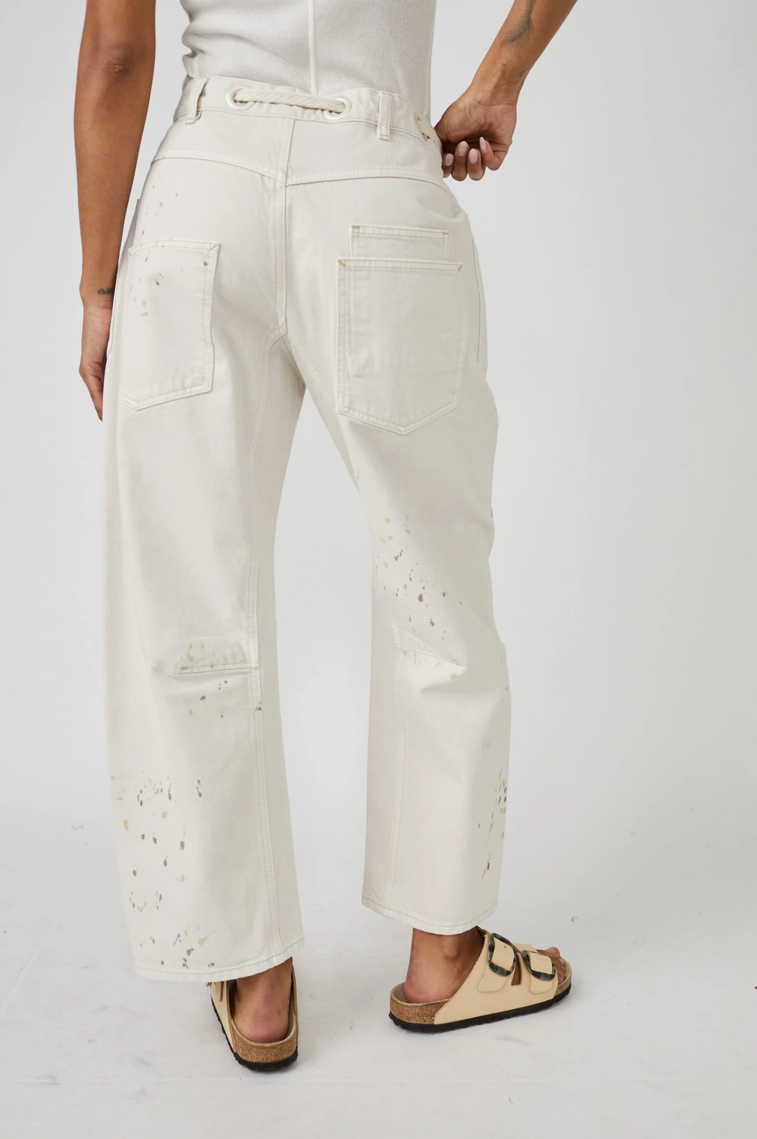 Moxie Low Slung Pull On Barrel Jeans - Intensery